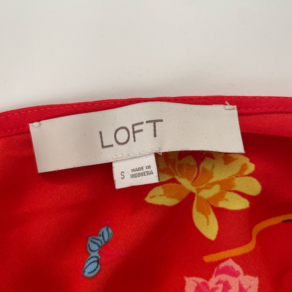 LOFT Red Floral Ruffle Sleeve Blouse - Picture 6 of 7